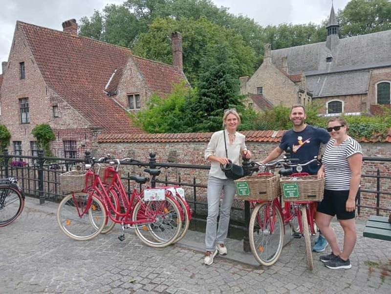 Bruges: Guided Retro Bike Tour of Highlights and Hidden Gems - Church of Our Lady and the Gruuthuse area