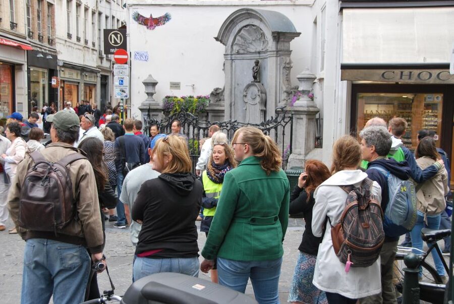Brussels: Sightseeing Bike Tour - The European Parliament and Jubilee Park