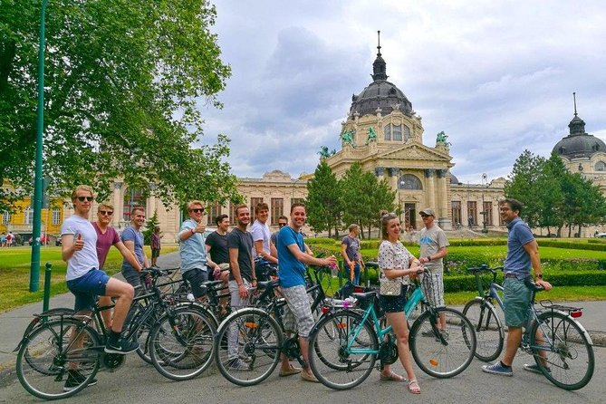 Budapest Bike Tour with Hungarian Goulash - The short climb to Castle Garden