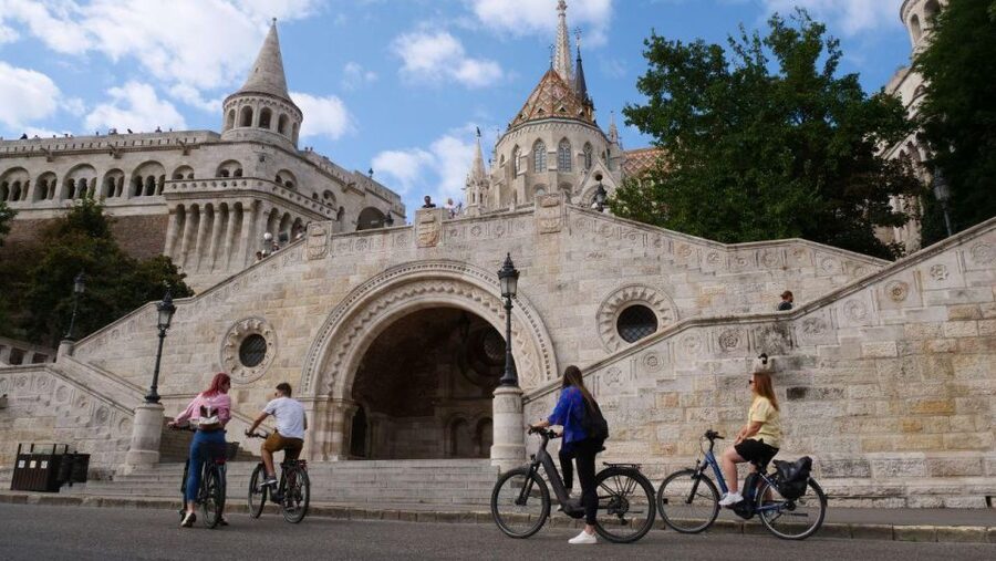 Budapest: Guided E-Bike Sightseeing Tour - Starting high above the Danube at Citadella