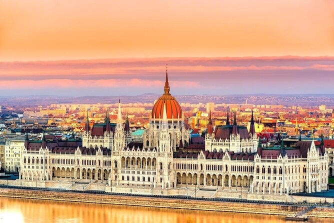 Budapest Historic Downtown Bicycle Tour in small groups - Key points to know before you book