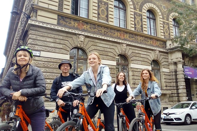 Budapest Historic Downtown Bicycle Tour in small groups - Price, pace, and what you receive