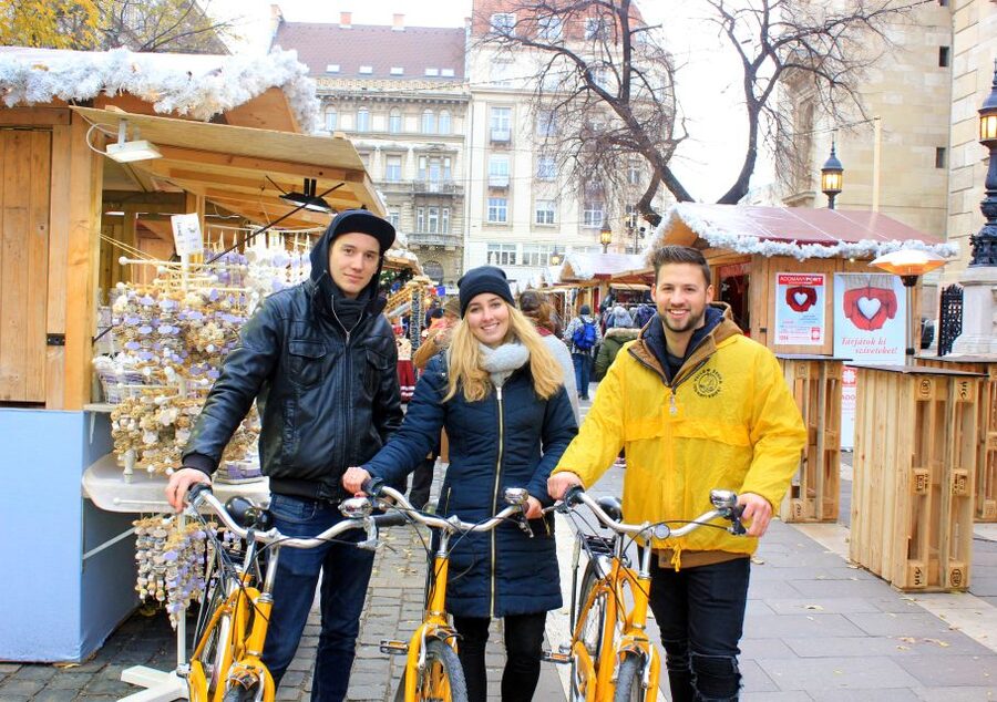 Budapest ❤️Winter Bike Tour with Coffee Stop❤️ - St. Stephen’s Basilica and Liberty Square
