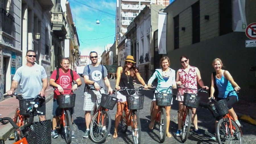 Buenos Aires Bike Tour: South or North Circuit - Palermo Woods and the Rose Garden