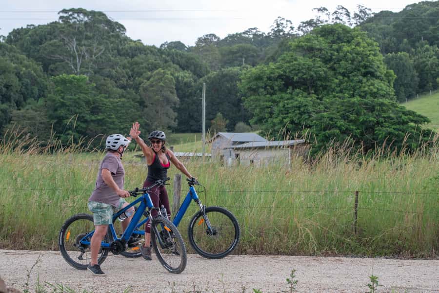 Byron Bay: Northern Rivers Rail Trail E-Bike Hire & Shuttle - Murwillumbah to Crabbes Creek by bike