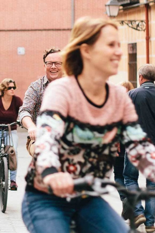 Cadiz: City Sightseeing Guided Tour by Bike - Key points to know before booking