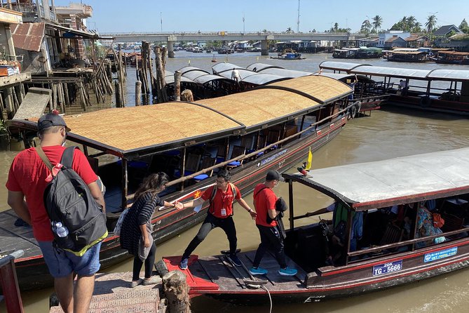 Cai Be Mekong Delta Tour: Cooking Class, Cycling & Craft Villages - Seeing coconut candy and rice popcorn made by hand