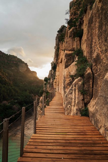 Caminito del Rey Full Experience+ 2-Hour E-Bike guided Tour - The shuttle ride to the north entrance