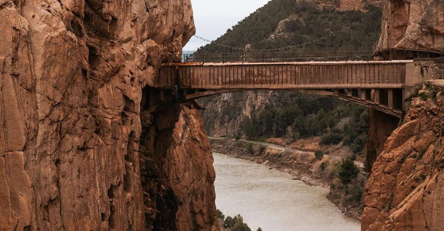 Caminito del Rey Full Experience+ 2-Hour E-Bike guided Tour - Starting at Hotel La Garganta in El Chorro