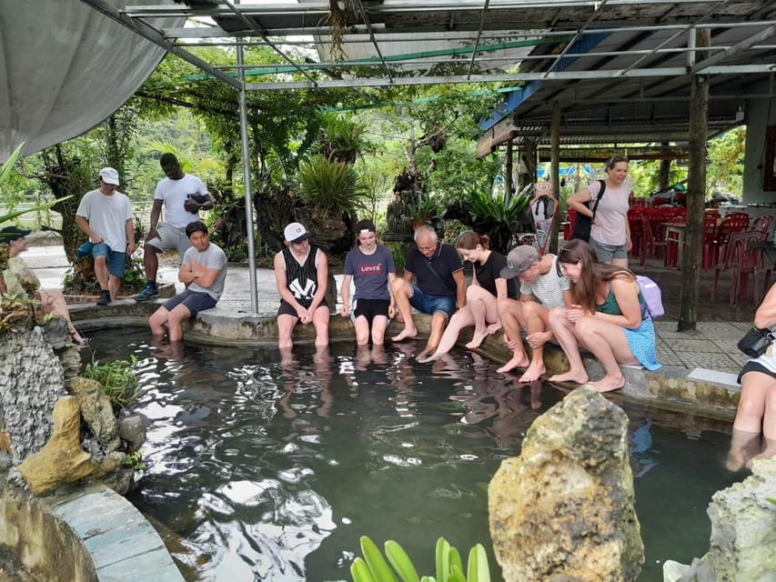 Cat Ba: Lan Ha, HaLong bay full day- biking, kayaking, lunch - A generous Vietnamese lunch, with a seafood warning