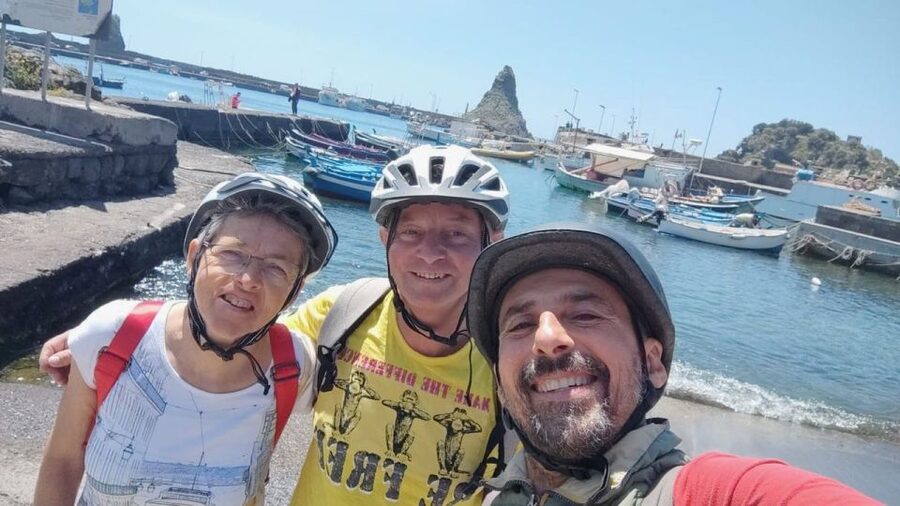 Catania: 4-Hour Guided Bike Tour - Key points at a glance