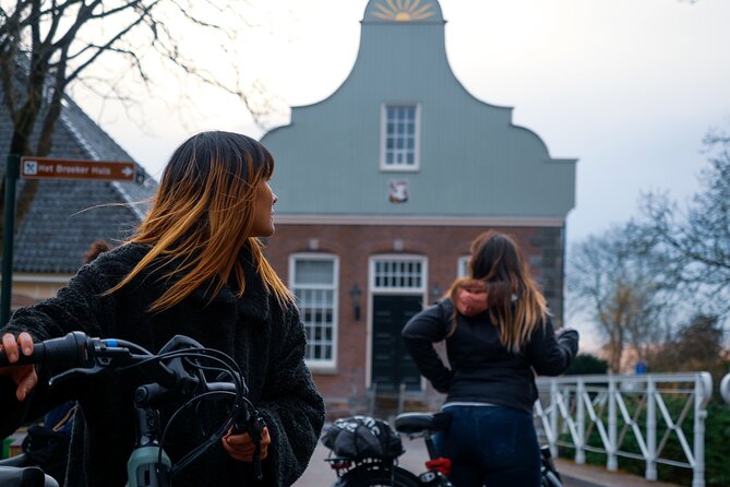 Cheese, Canals & Windmill Countryside E-Bike Tour Amsterdam - Why the ferry is the real beginning of the tour