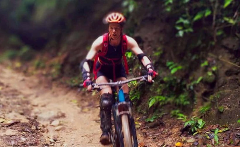 Chiang Mai: 20km Downhill Mountain Biking Challenge Suthep M - Starting in Chiang Mai with the right equipment