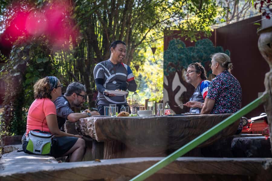 Chiang Mai: Countryside Adventure by Bike - Ban Tawai and the woodcarving stop