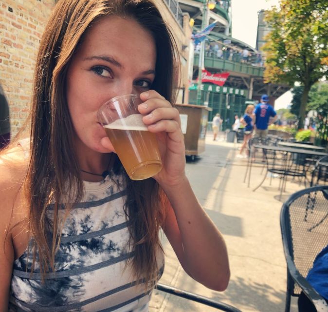 Chicago: Bikes, Bites, and Views Biking Tour - Adults - Safety, group rhythm, and guide quality