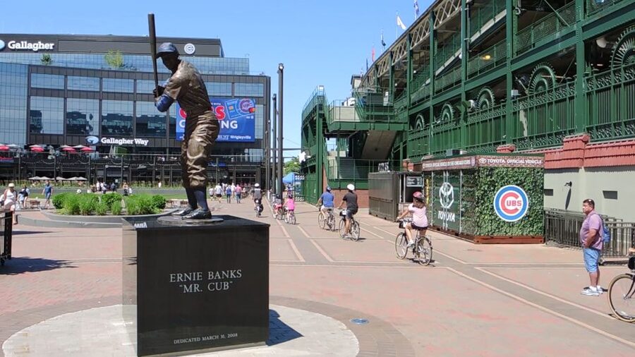 Chicago: Full-Day or Half-Day Bike Rental - Weather, clothing, and the self-guided format