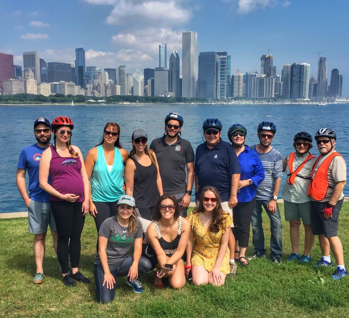 Chicago: Ultimate City Attractions Bike Tour - Chicago history told while you keep moving