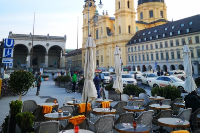 Classic Mike's Bike Tour daily @ 11.30 incl Beer Garden & Surfers - Starting at Marienplatz at 11:30 a.m.