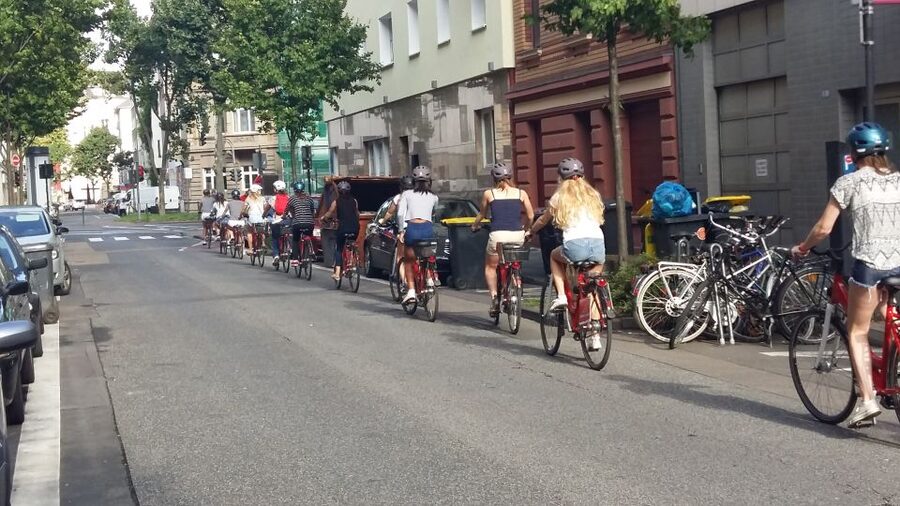 Cologne: 3-Hour Guided Bike Tour - Cathedral, Museum Ludwig, and the Roman to modern story