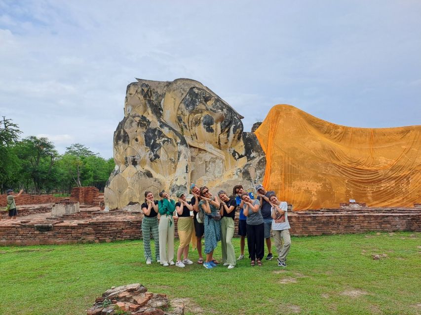 Colors of Ayutthaya: UNESCO Heritage 6 hour Bicycle Tour - Wat Mahathat and the Buddha head in the tree