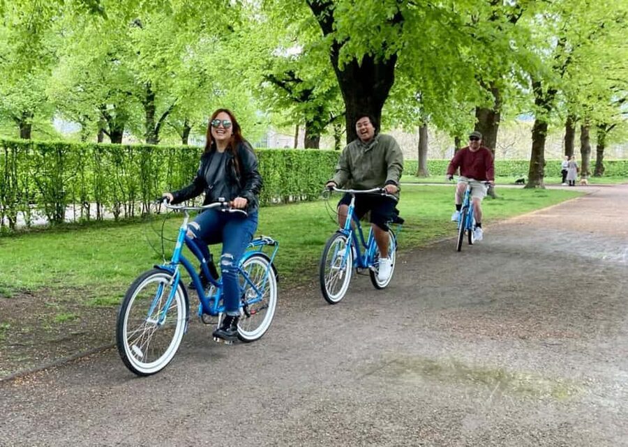 Copenhagen: 3-Hour City Highlights Bike Tour with Guide - Bridges, Christiania, and the first view of the city