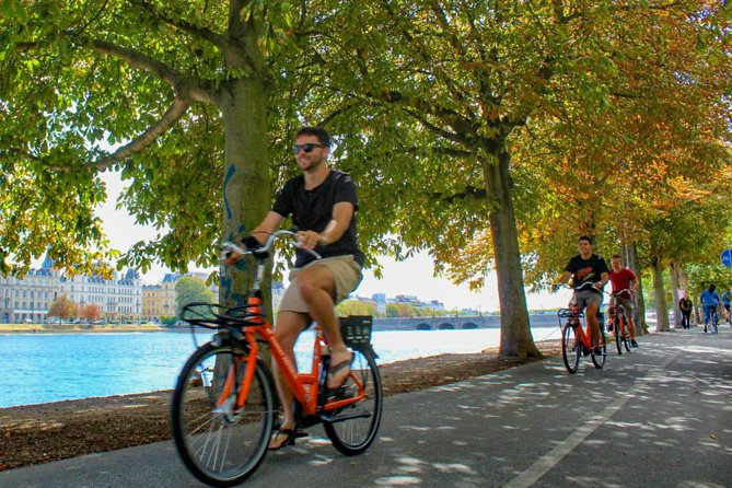 Copenhagen: 3 Hour Private Bike Tour - Christiansborg Palace and the Royal Center