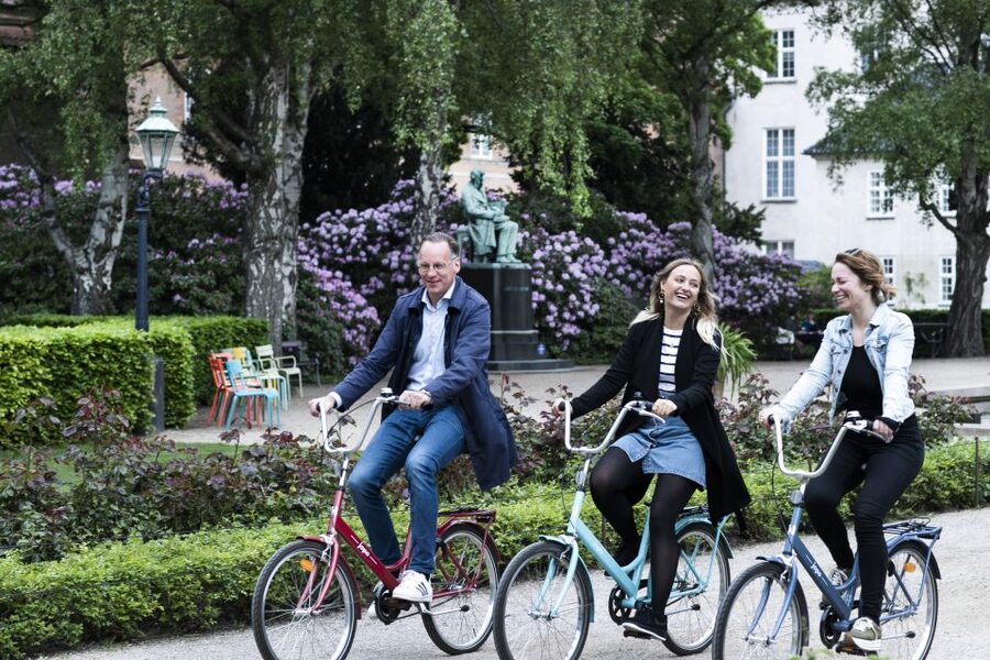 Copenhagen: City Highlights Guided Bike Tour - Group size, comfort, and bike quality
