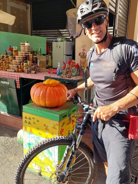 Corfu: Food tour on a bicycle-old town,suburbs & hidden gems - A four-hour route with more than one side of Corfu