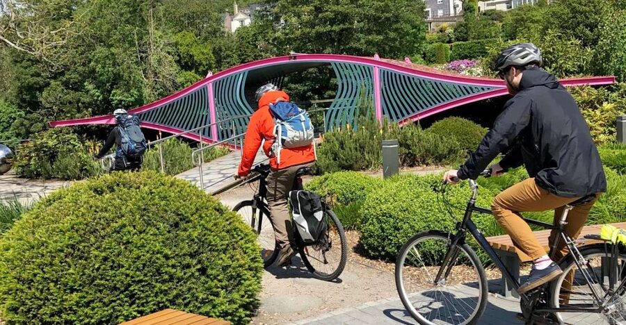 Cork: Cork City Cycle Tour - Regular Bike - Seeing Cork from the River Lee