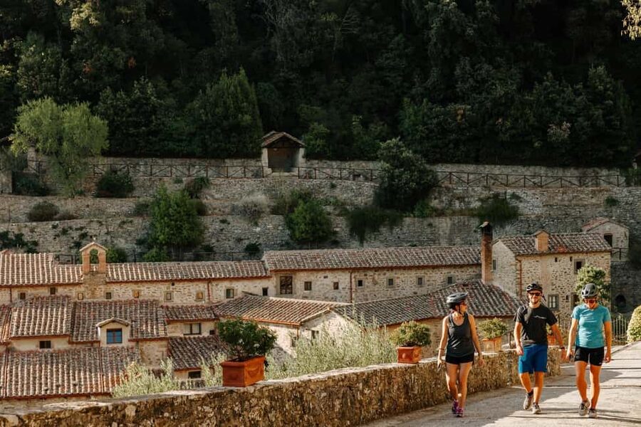 Cortona: Guided E-Bike Tour of Tuscany's Hidden Gem - Why an e-bike makes sense in Cortona