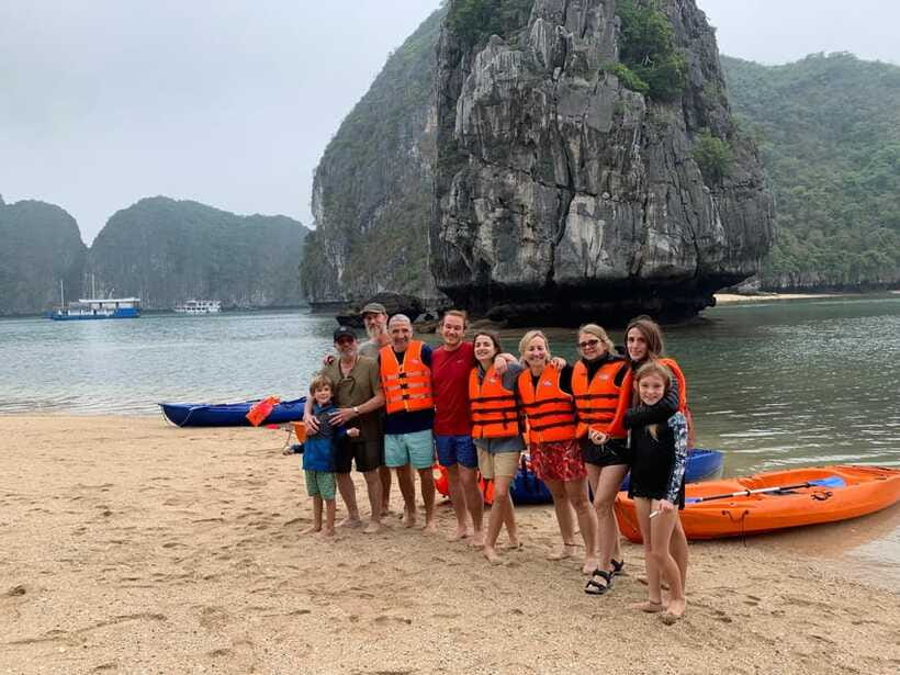 Đảo Cát Bà : 1Day Kayaking,Swimming,Cycling,Snorkeling,Lunch - What the $21 price really includes