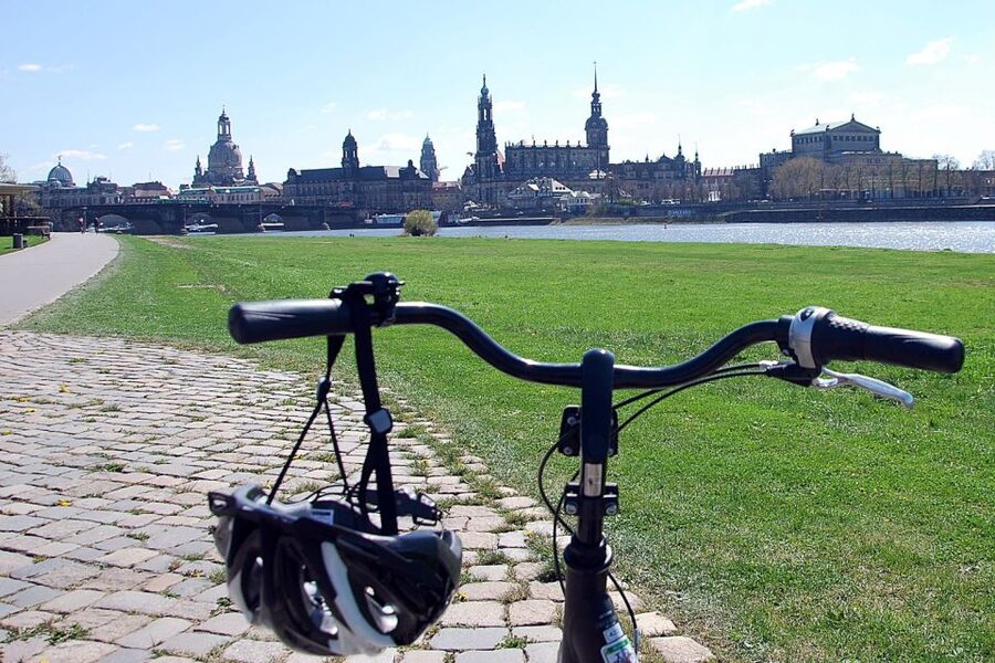 Dresden: Guided City Tour by Bike - Key points at a glance
