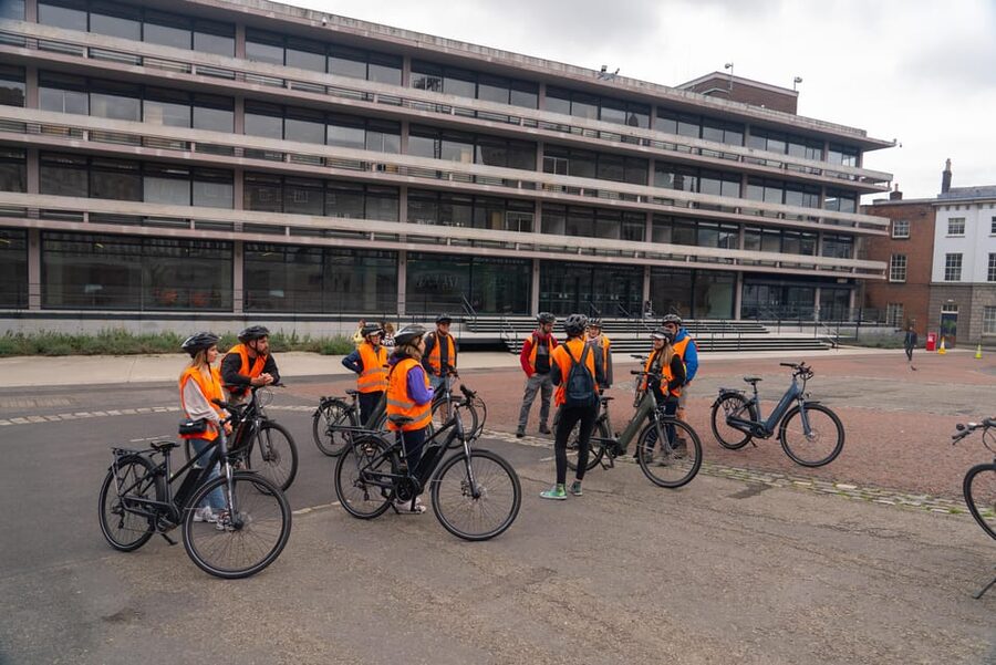 Dublin: Bike & E-Bike Tour with a Local Guide - Dublin Castle and St Patrick’s Cathedral