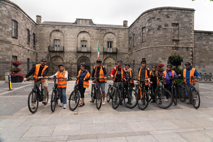 Dublin: Bike & E-Bike Tour with a Local Guide - Guinness and the western side of the city