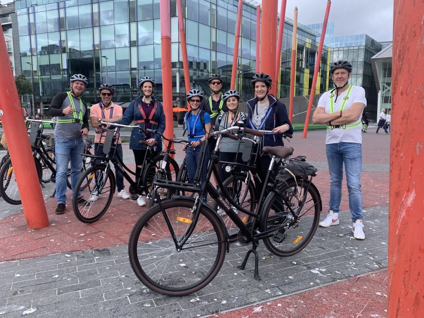 Dublin: Guided Bike & E-Bike Tour - Following the River Liffey through the city