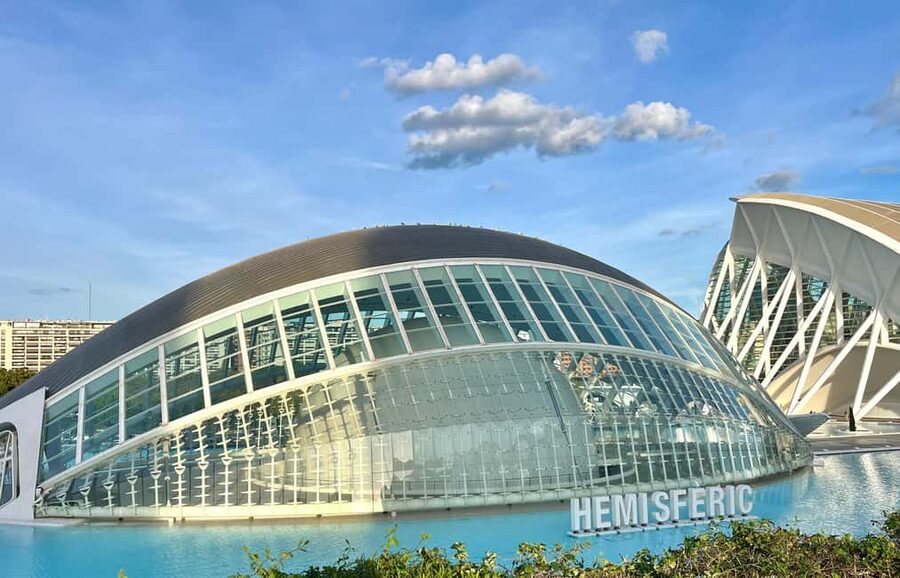 Dutch-Style Bike Tour in Valencia - Why a bike is such a good fit for Valencia