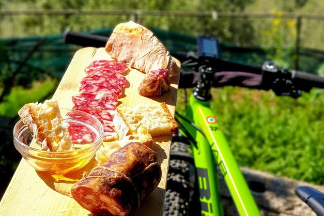 E-Bike Food and Wine Tour in the Sorrento Peninsula - Who will enjoy this Sorrento Peninsula tour?