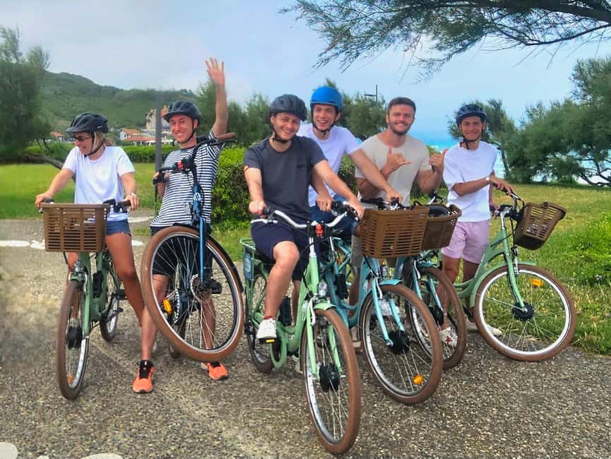 E-bike Guided Tour Biarritz & small villages - Rocky coves and the quieter stops