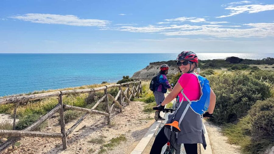 E-Bike Scala dei Turchi: Food tasting, villages, snorkeling, nature reserve - Small Details That Improve the Day