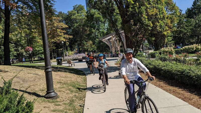 E-bike through Toronto's Dynamic Neighbourhoods - CAMH and Toronto’s approach to mental health