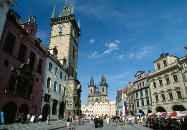 E-BIKE TOUR: 10 Must-See Landmarks & Viewpoints in Prague 1-8per. - Key points to know before you book