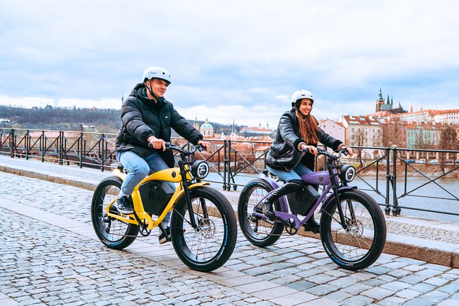 E-BIKE TOUR: 10 Must-See Landmarks & Viewpoints in Prague 1-8per. - Rudolfinum, the law faculty, and Old Town Square
