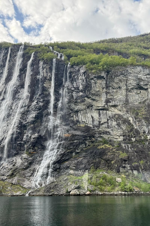 E-bike Tour in Geiranger, Norway - What the e-bike can and cannot do