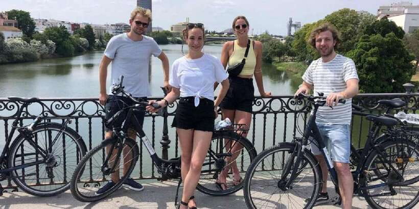 E-Bike tour in Sevilla - Maria Luisa Park and the city’s open side