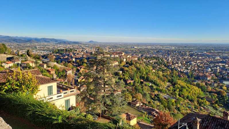 E-bike tour to discover Bergamo - Riding beside the Venetian Walls