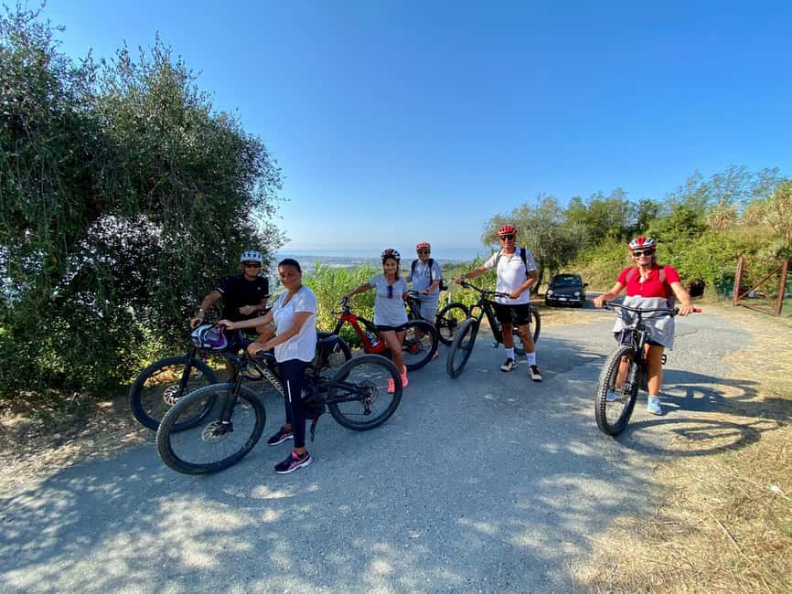E-Bike Tour to the Carrara Marble Quarries with lard tasting - What the $106 price includes