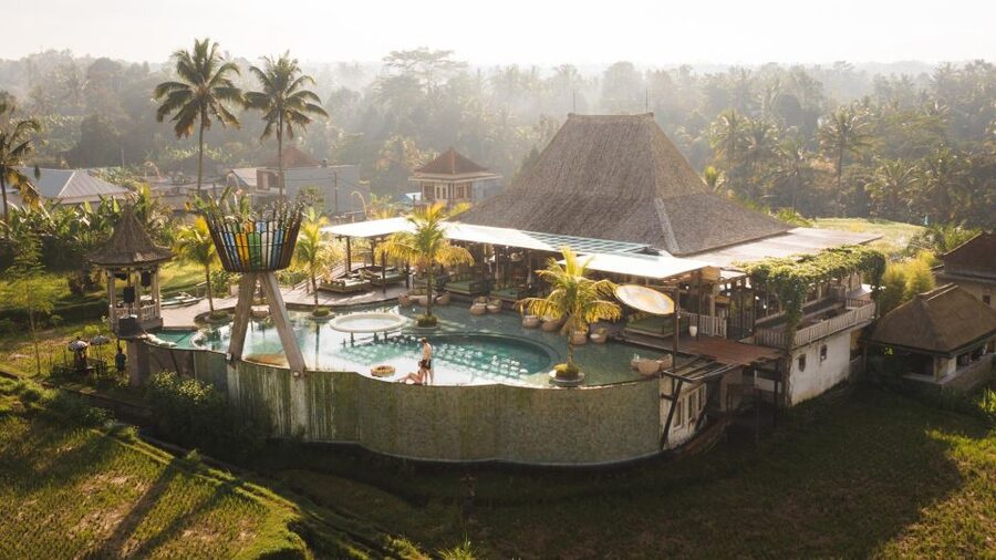 E-Bike: Ubud Rice Terraces & Traditional Villages Cycling - Riding into Tegallalang’s rice country