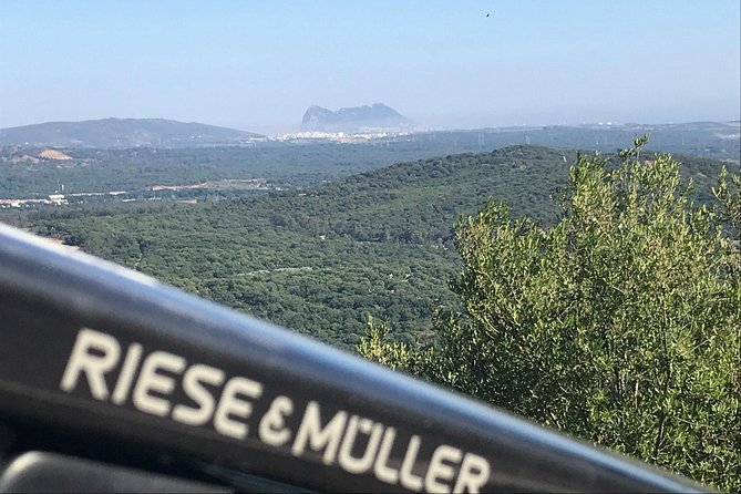 EBike-Gibraltar: Rock To The Top Tour - The Rock’s military past, old town, and shopping streets