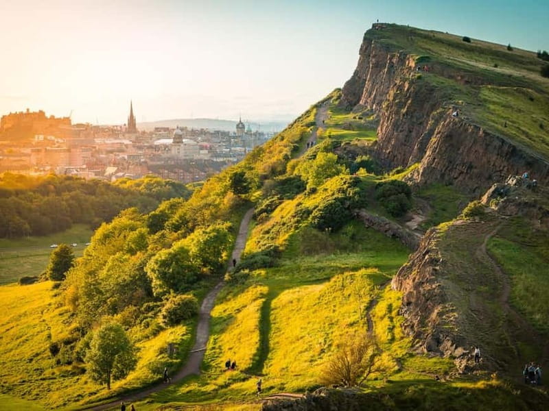 Edinburgh: E-Bike Tour with Scenic Views - Crossing Waverley Bridge into the city center