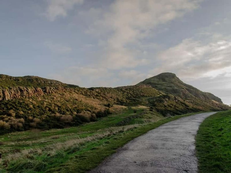 Edinburgh: E-Bike Tour with Scenic Views - Returning through Leith to the Shore